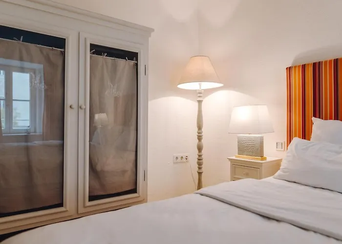 Little 7 - Boutique Hotel